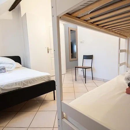 Apartment Le Zola Compose De 3 Distincts En Hyper Centre De Avec Wifi Dijon