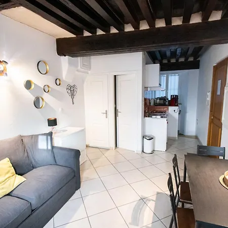 Le Zola Compose De 3 Distincts En Hyper Centre De Avec Wifi Apartment