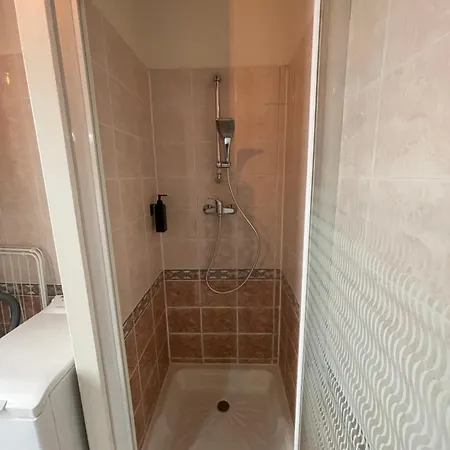 Le Zola Compose De 3 Distincts En Hyper Centre De Avec Wifi Daire