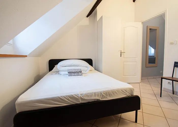 Апартаменты Le Zola Compose De 3 Distincts En Hyper Centre De Avec Wifi