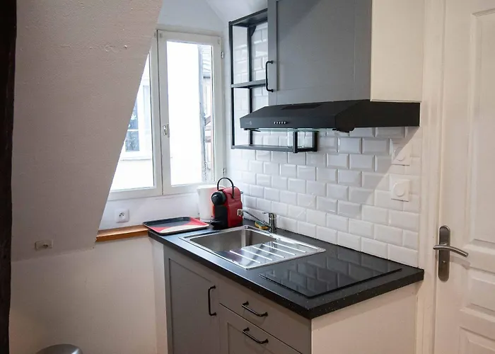 Le Zola Compose De 3 Distincts En Hyper Centre De Avec Wifi *