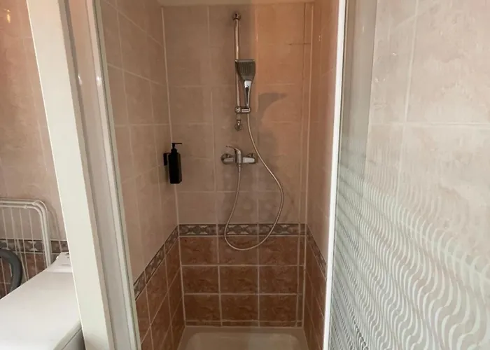 Le Zola Compose De 3 Distincts En Hyper Centre De Avec Wifi Apartment