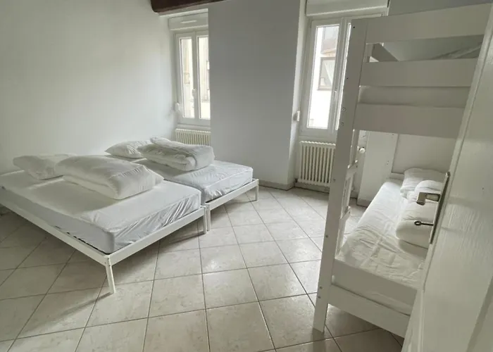 Апартаменты Le Zola Compose De 3 Distincts En Hyper Centre De Avec Wifi *