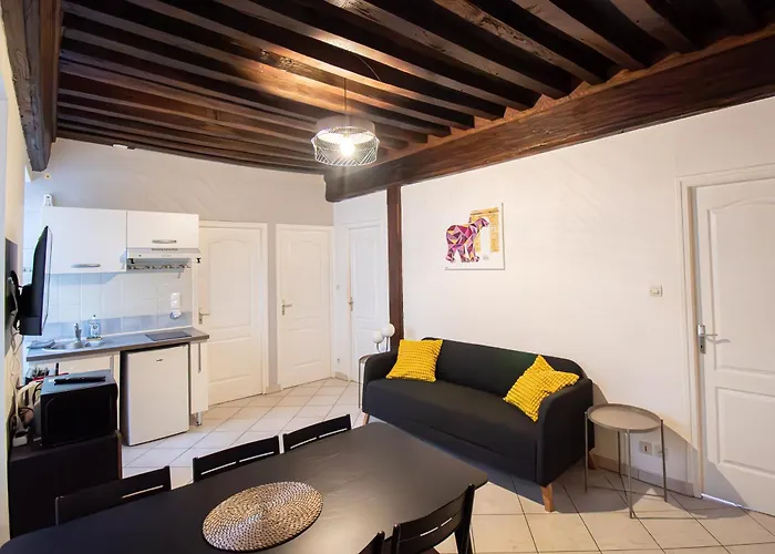 Apartment Le Zola Compose De 3 Distincts En Hyper Centre De Avec Wifi *